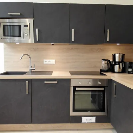 Апартаменты Delarnor - Confort Et Serenite Сен-Кантен