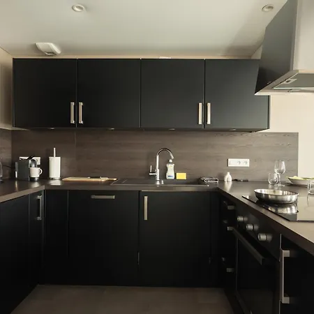 Delarnor - Confort Et Serenite Apartament